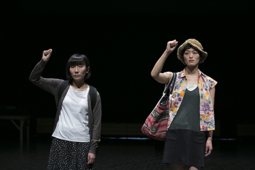 『長崎を上演する』（2013）