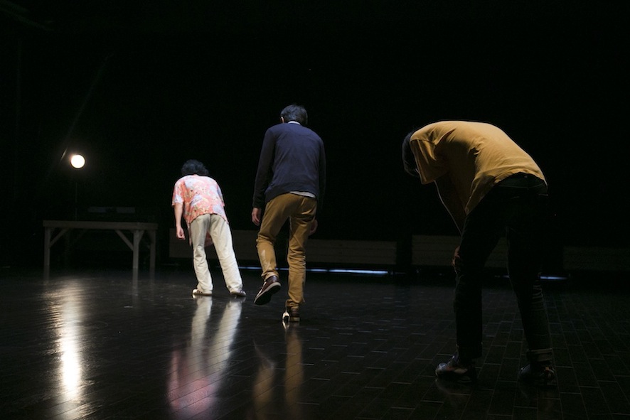 『長崎を上演する』（2013）