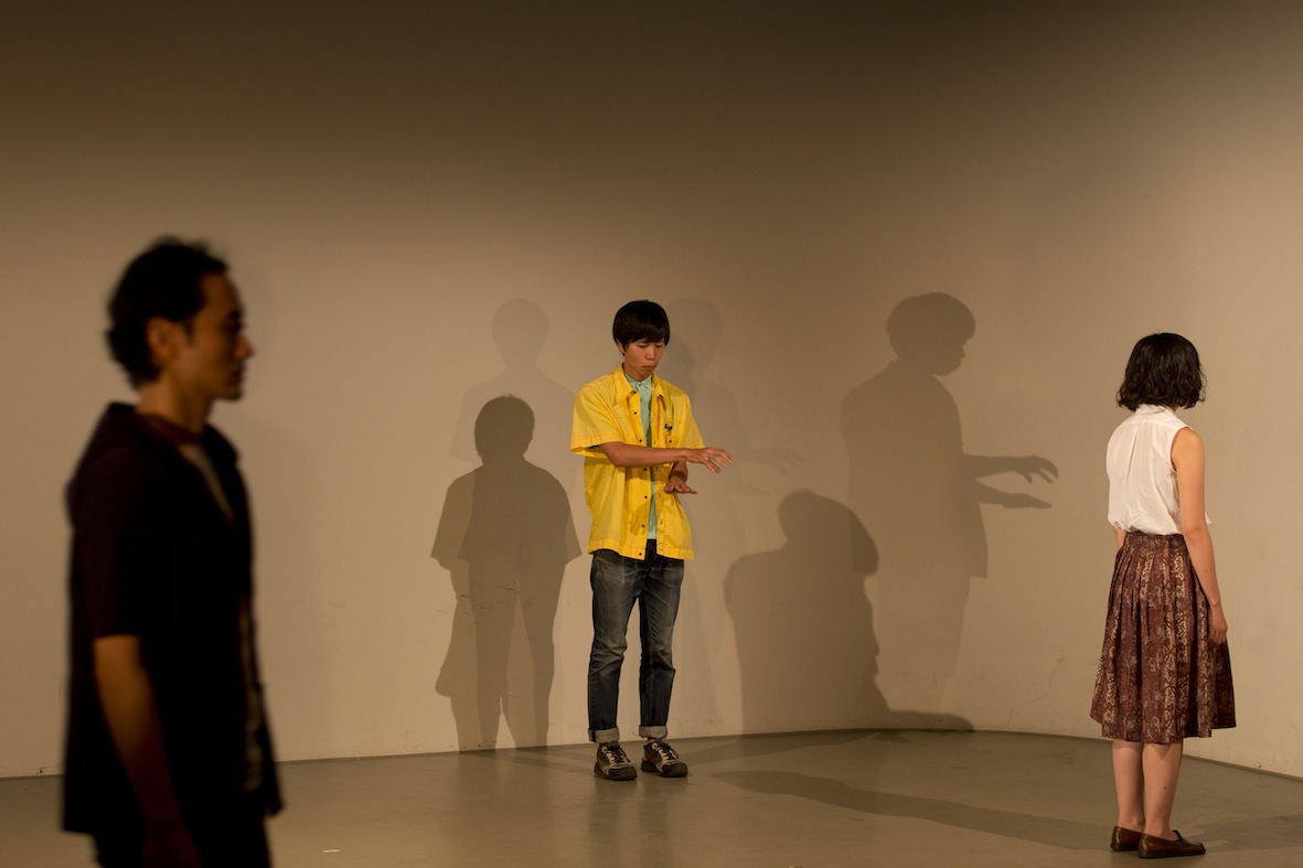 『長崎を上演する』（2014）